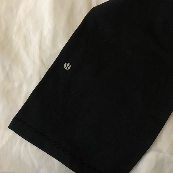 LULULEMON | relaxed fit crop - Picture 6 of 7